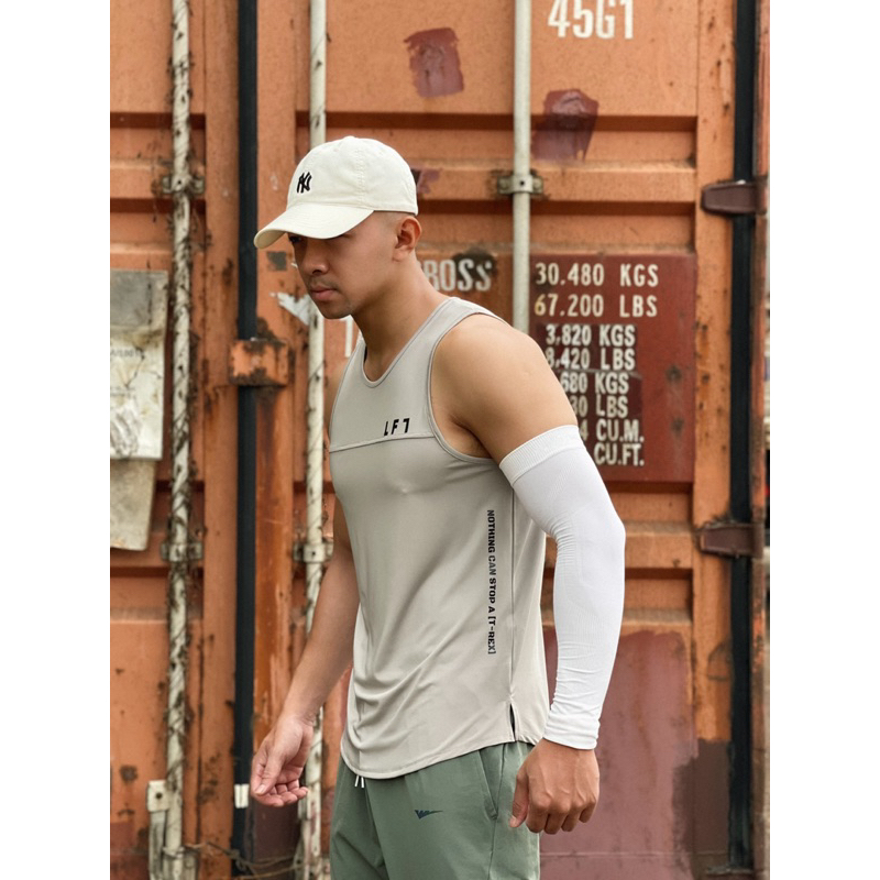 LFT TANKTOP VẠT BẦU 2023
