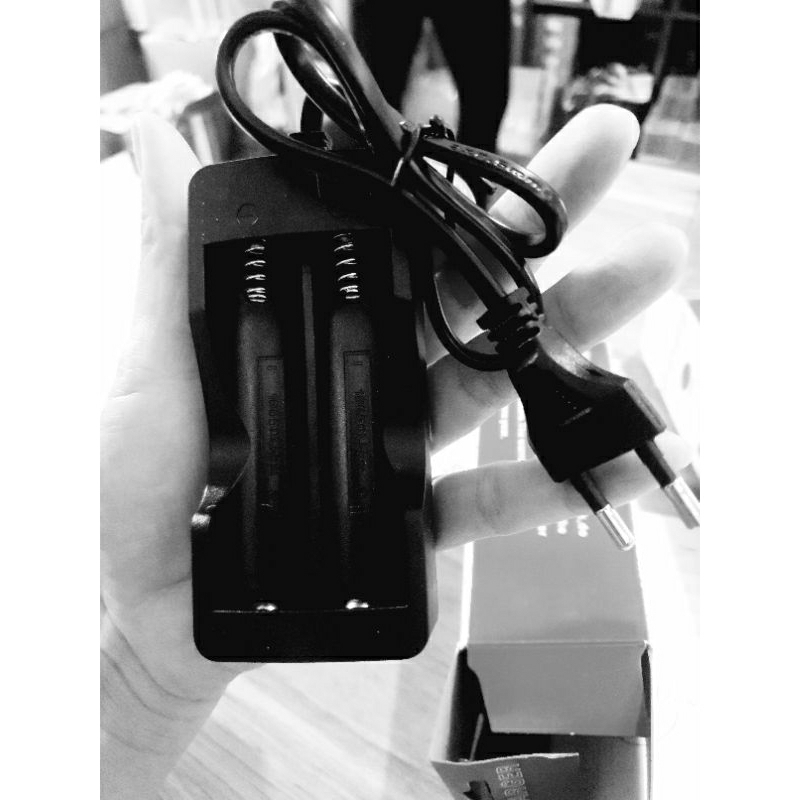 Xạc pin 3,7v
