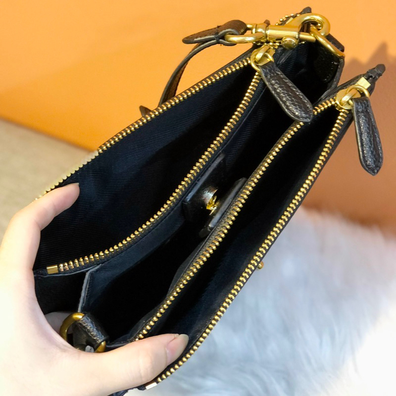 Túi coach slim đeo chéo màu đen