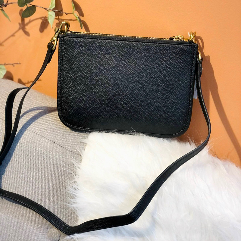 Túi coach slim đeo chéo màu đen