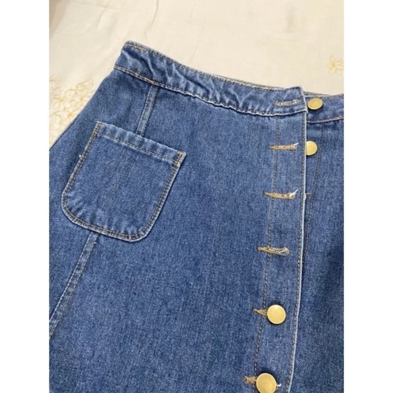 Chân váy jean size M