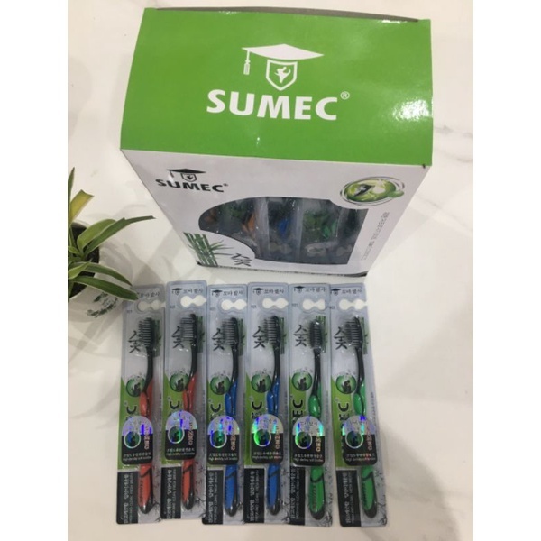 Hộp 30 Bàn Chải Đánh Răng Bossi Than Tre Hoạt Tính