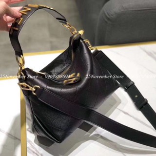 Túi sách C H A .N E L quai logo màu đen size 26cm Màu Đen