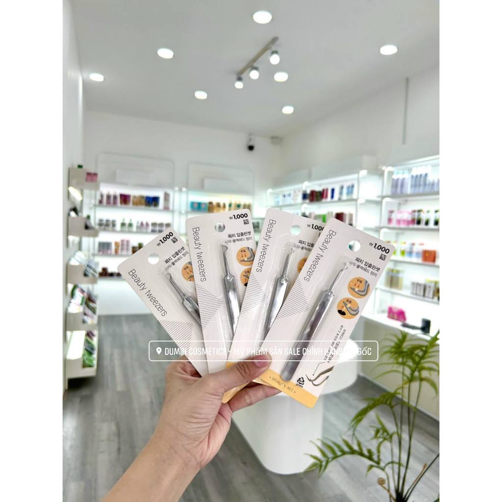 NHÍP GẮP MỤN DAISO HÀN QUỐC