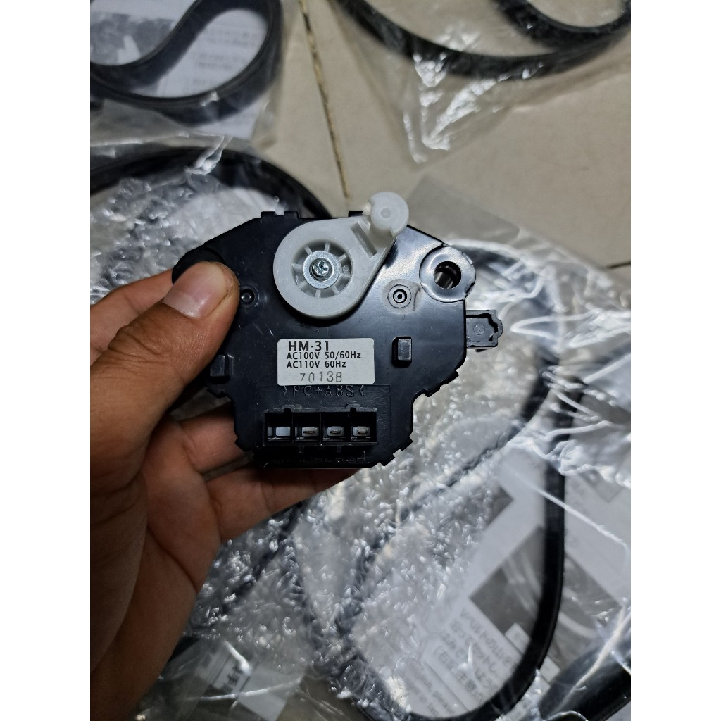 VAN KÉO XẢ HM36 3 DÂY - ĐIỆN 100V AC. CHO MÁY GIẶT NỘI ĐỊA NHẬT