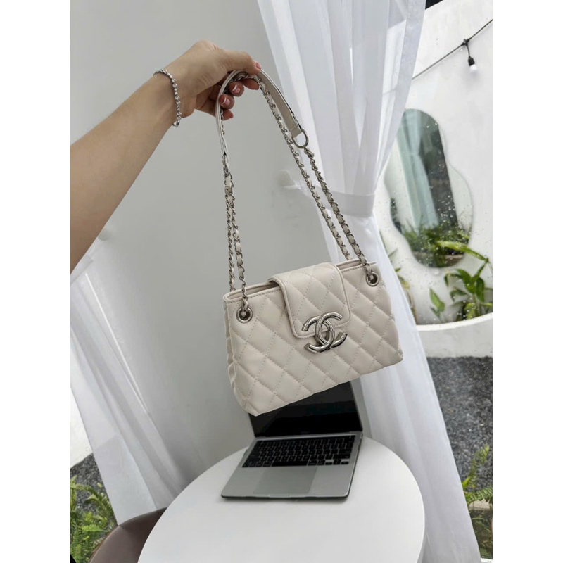 Túi X siêu xinh sắn,phong cách tiểu thư nhẹ nhàng