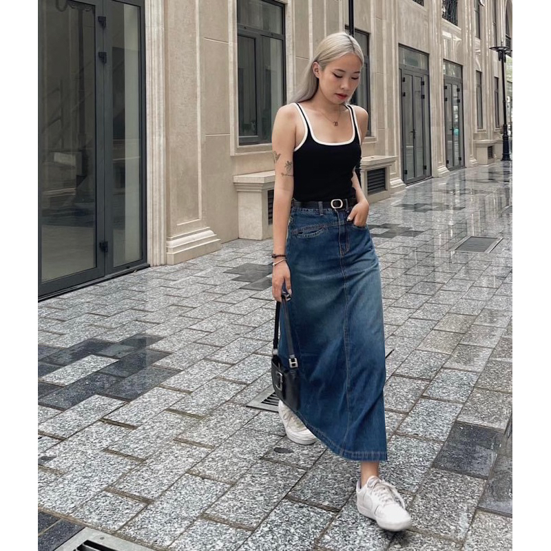 Chân váy dáng dài túi khoét giọt nước xẻ sau