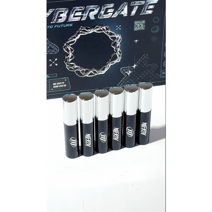 Son Kem Lì, Mịn Mượt Nhẹ Môi, Bền Màu Merzy Cyber Mellow Tint 4g