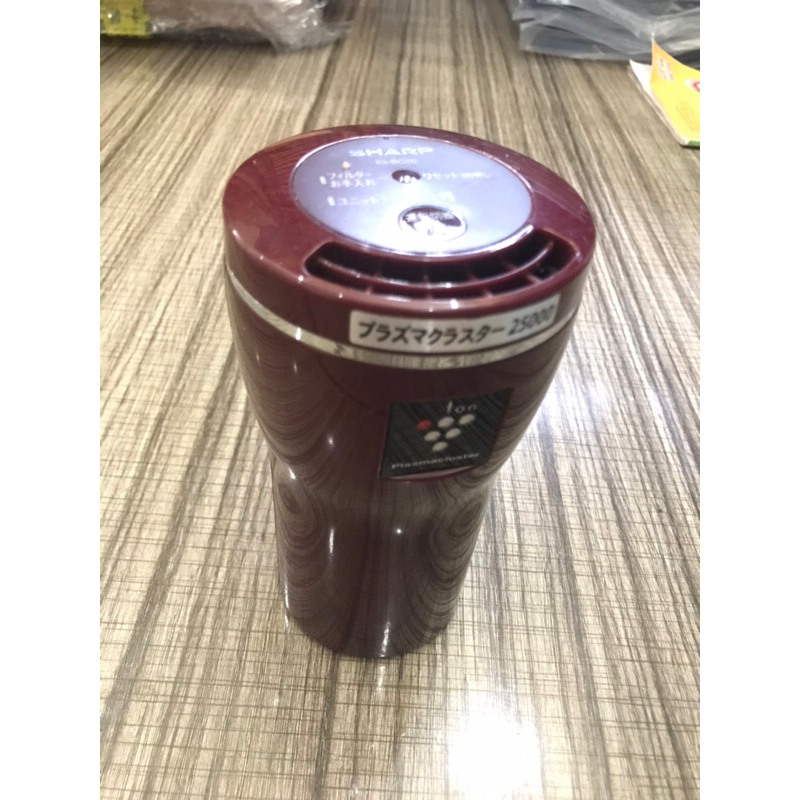 Máy lọc khí ô tô Nội địa nhật Sharp IG-CC15-W