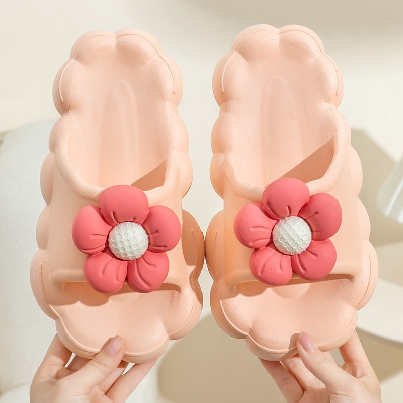 Dép Bánh Mì Quai Ngang Đế Cao Su Mềm Thiết Kế Hình Hoa Xinh Xắn, Dép Cute Nữ Siêu Êm Chân Chống Trơn Trượt Siêu Đáng Yêu