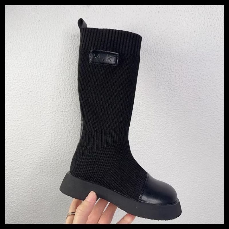 Boot chun đen cao cổ thu đông 2023 cho bé