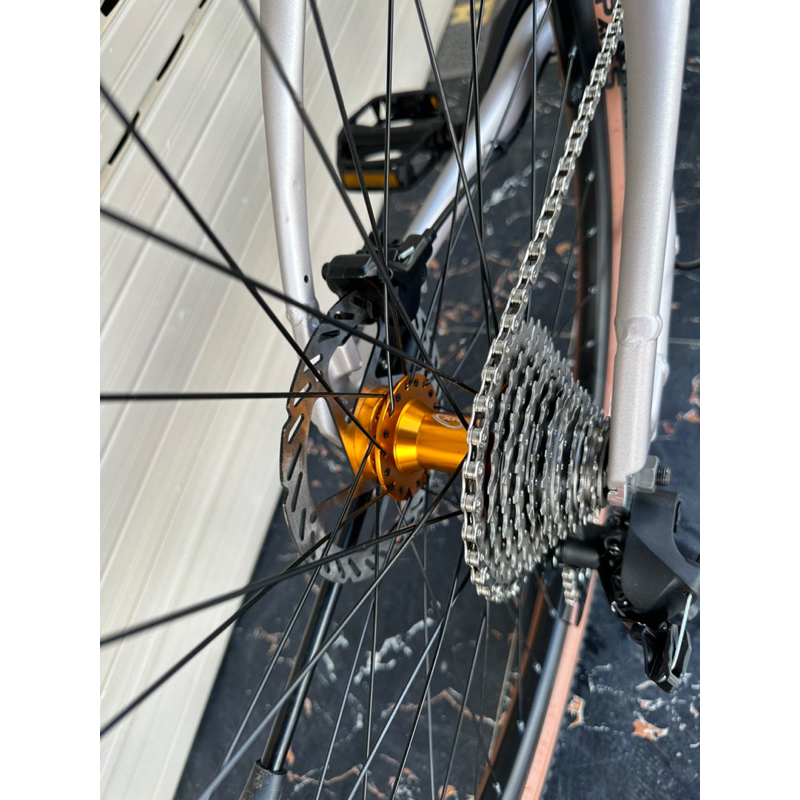 Xe đạp avya A850 xe cao cấp