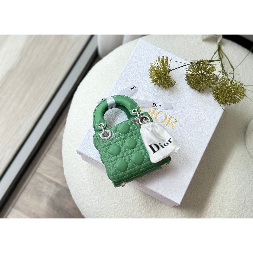 TÚI CD LADY SZ12 DA THẬT