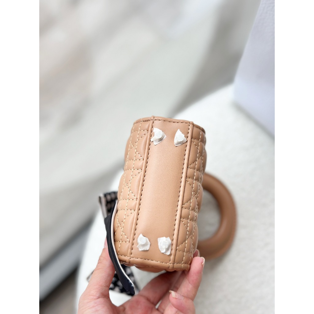 TÚI CD LADY SZ12 DA THẬT