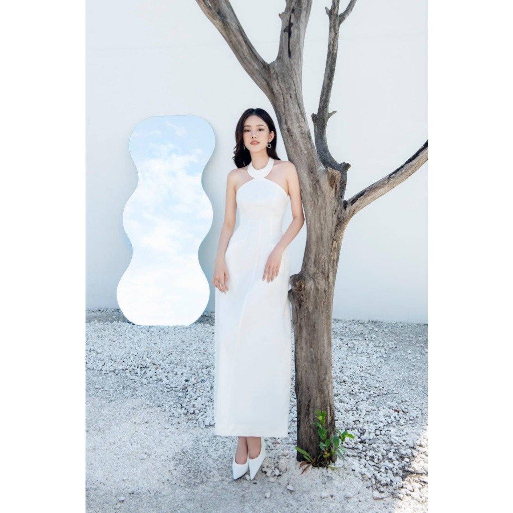 LARMES - Đầm cổ yếm dáng dài Uri