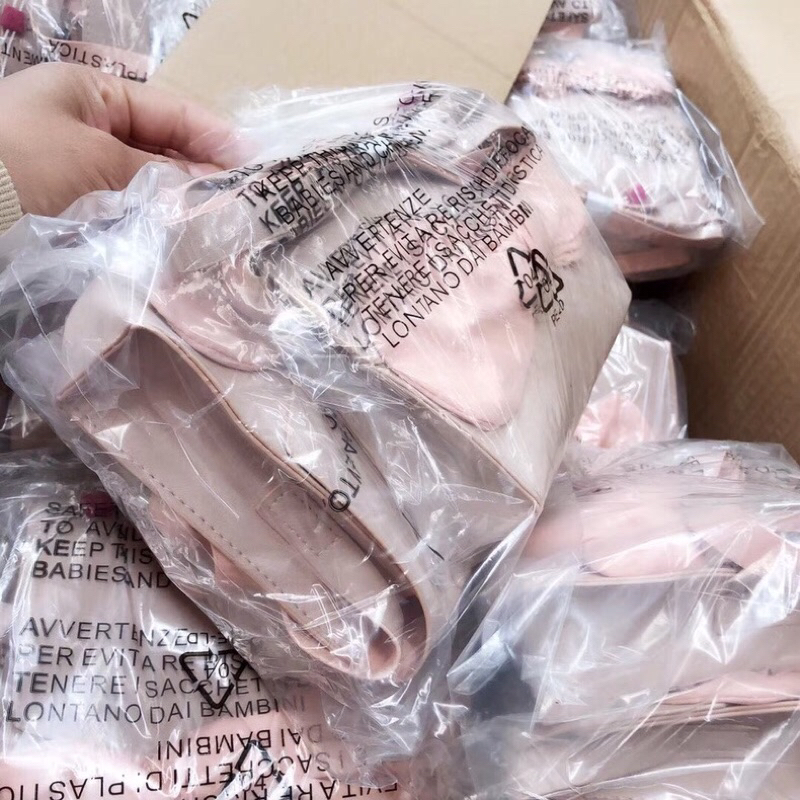 Túi đeo xuất dư cho bé gái