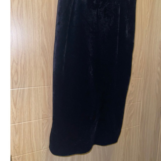 Đầm nhung Japan velvet đơn giản nhưng xinh lém