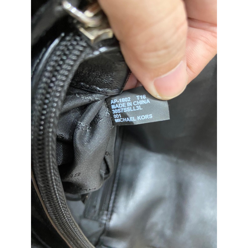 Túi si hiệu Michael Kors Sloan