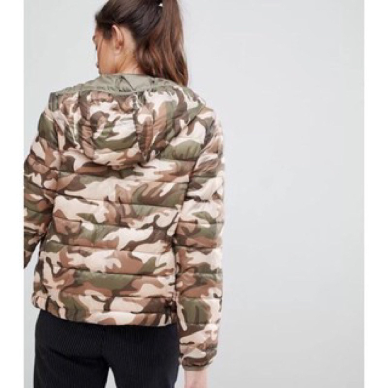 Áo phao nữ siêu nhẹ dáng Basic hãng Pu.ll&Bear xuất âu cao cấp