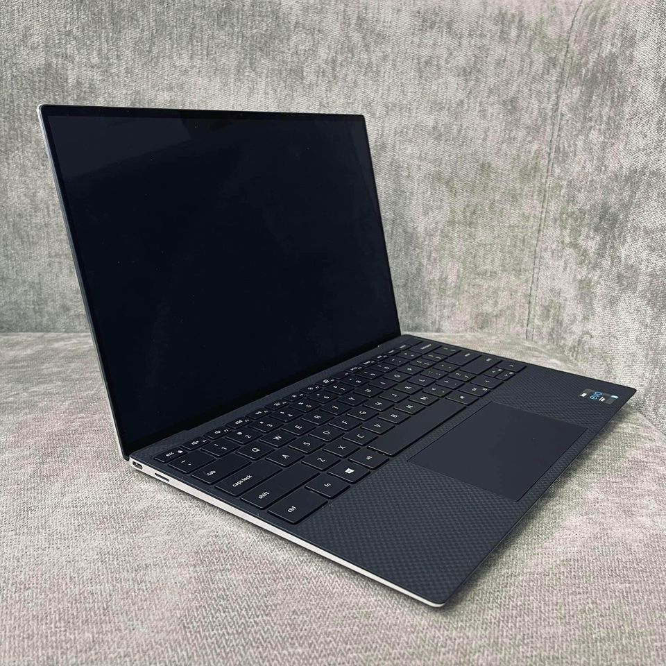 DELL 9310 32GB RAM 🇺🇸us  HAI IN MỘT -LAPTOP DOANH NHÂN US