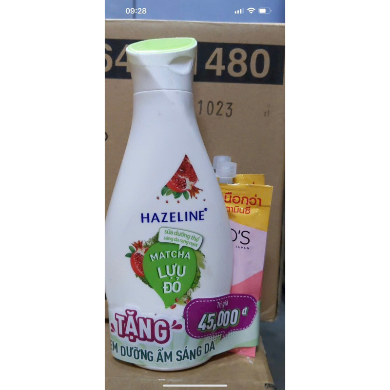 Sữa dưỡng thể dưỡng ẩm Hazeline matcha lựu đỏ  230 ml