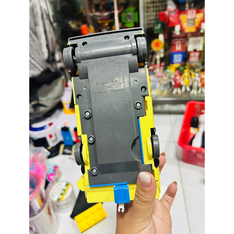 Mô hình xe Transformed into Tomica Dream Tomica Ride Toy Story shop! Pizza Planet truck