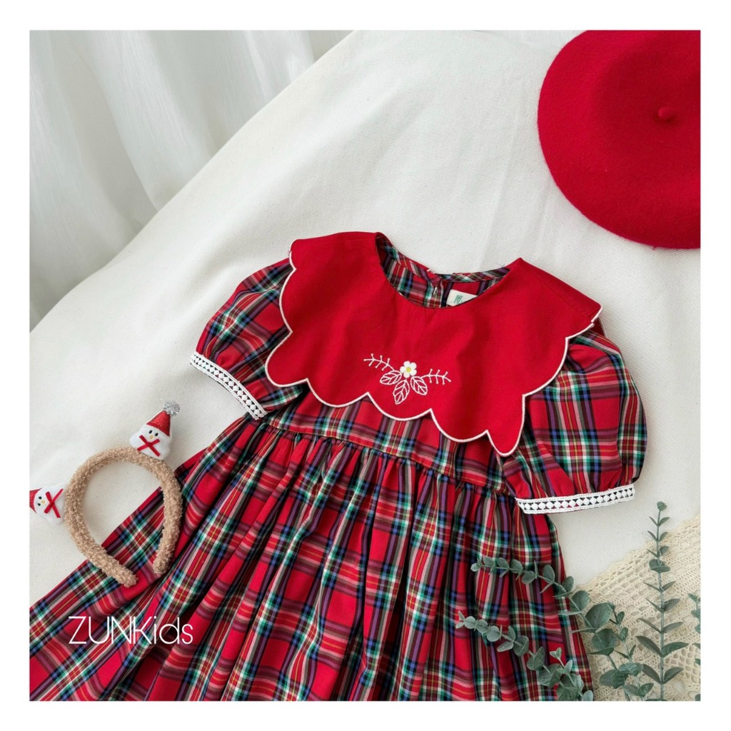 Váy lá cổ thêu Đỏ - ZUNKids