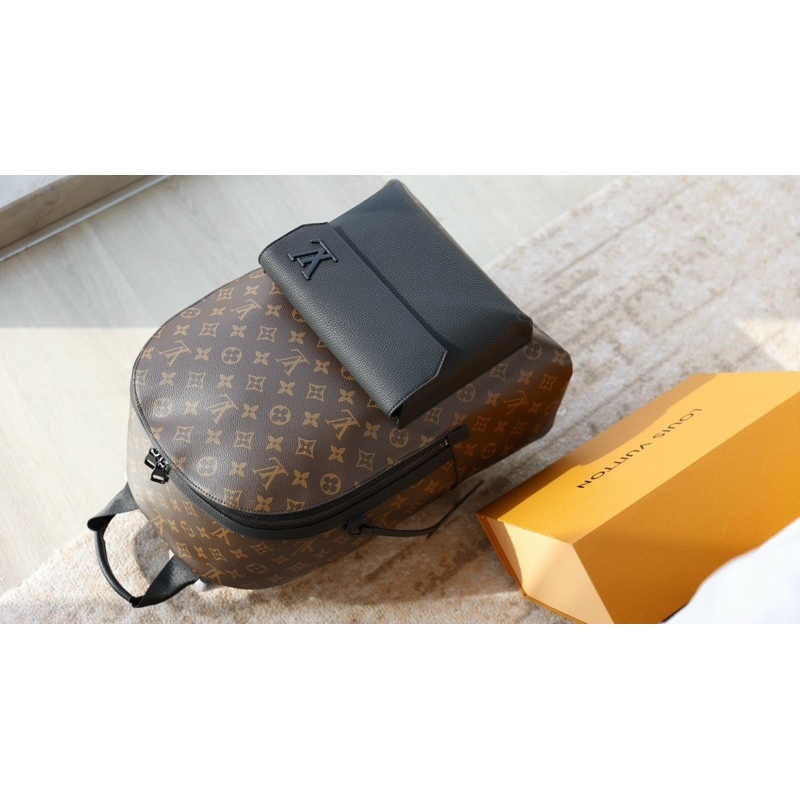 Balo LV SP 👉🏻kích thước: 30x38cm