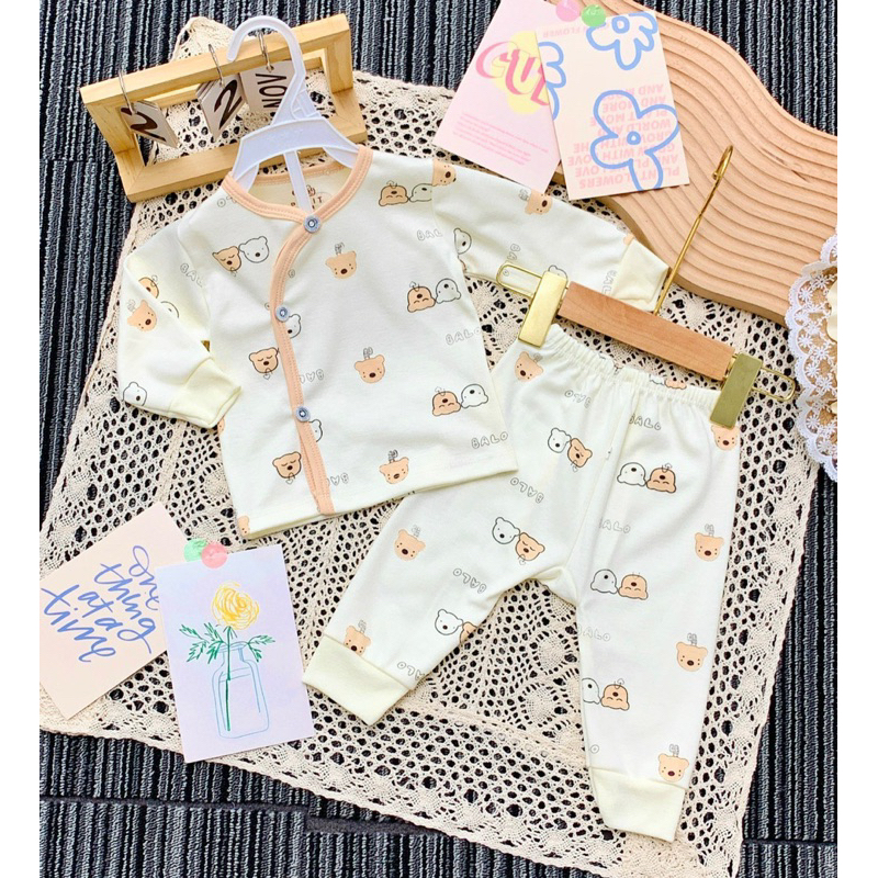 Bộ nỉ dài tay khuy chéo cho bé sơ sinh, Quần áo thu đông bé trai bé gái 0-9 months