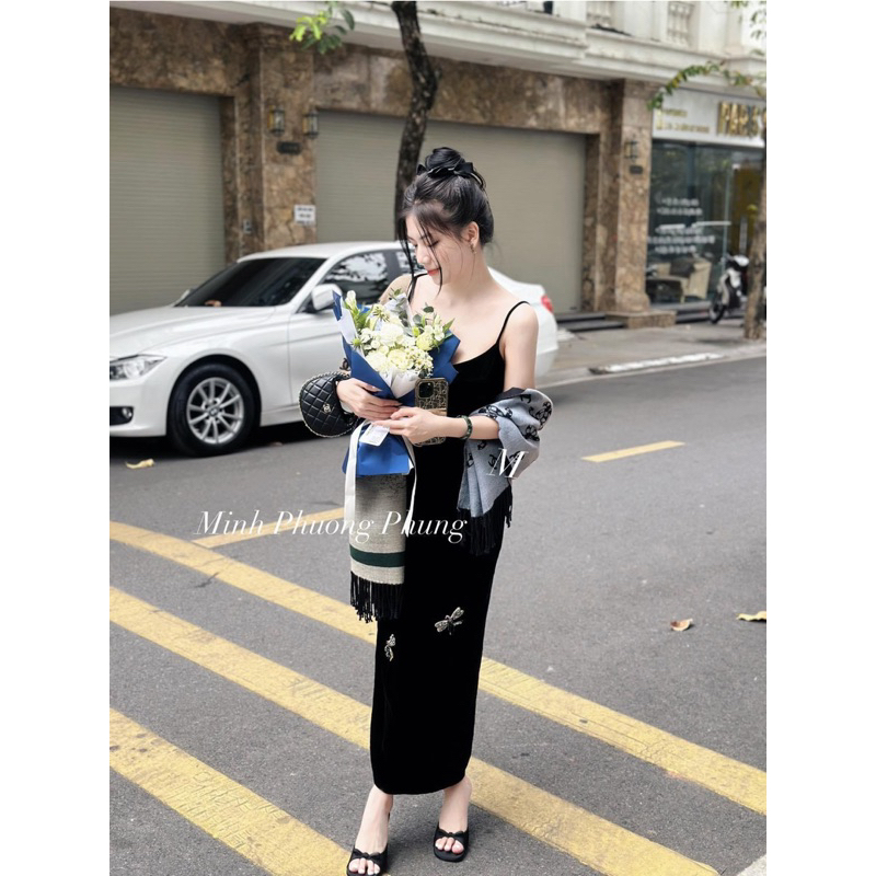 Váy nhung hai dây chuồn chuồn