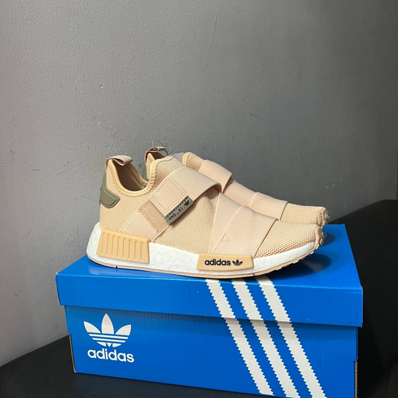 [Chính Hãng] Giày NMD R1 Thể Thao Màu Beige Size Nữ Có Sẵn GW9469