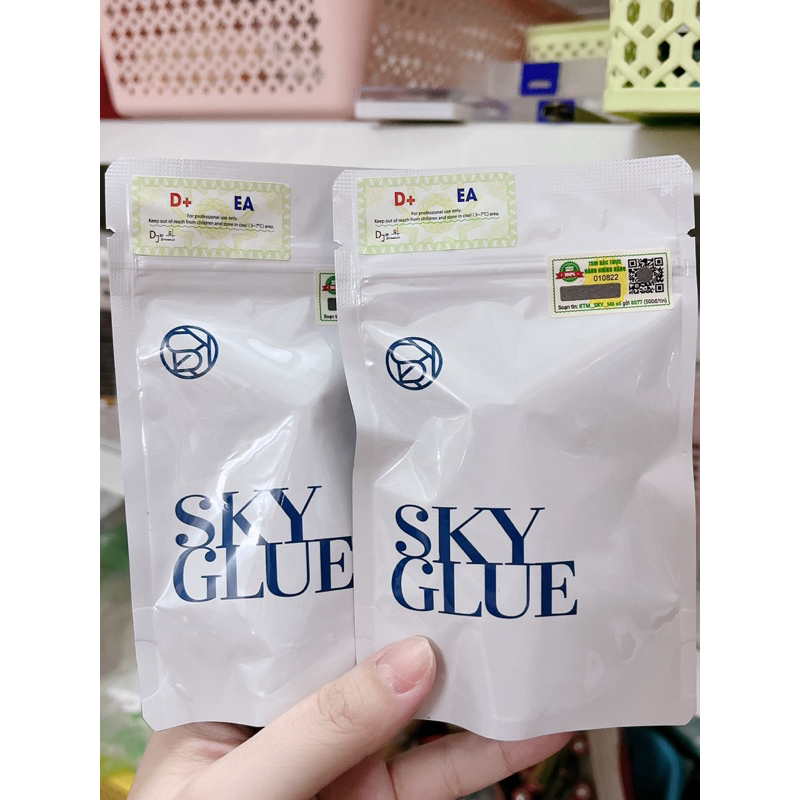 Keo nối mi Sky d khô 3-4s