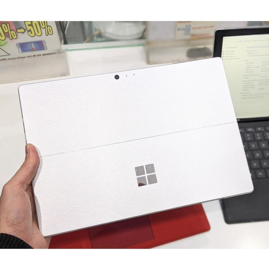Máy tính bảng Surface Pro 5 Core i7 7660U 8G 256G 12.3-Inch QHD Touch - mới 100% nguyên seal fullbox