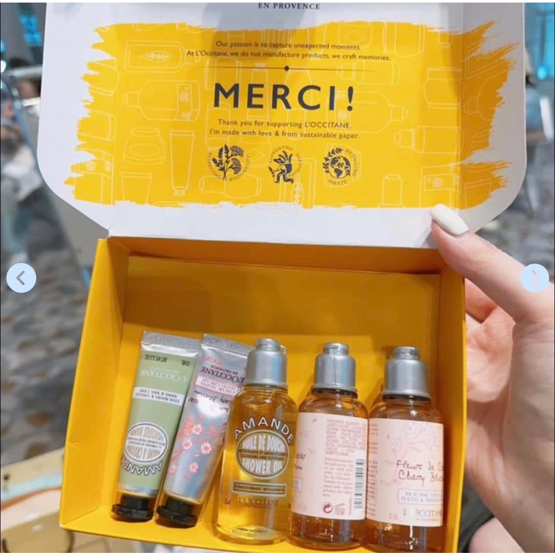 Set quà tặng kem tay Loccitance