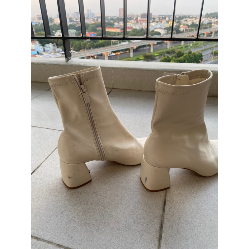 Boot đế bằng stradivarius Size 38 auth