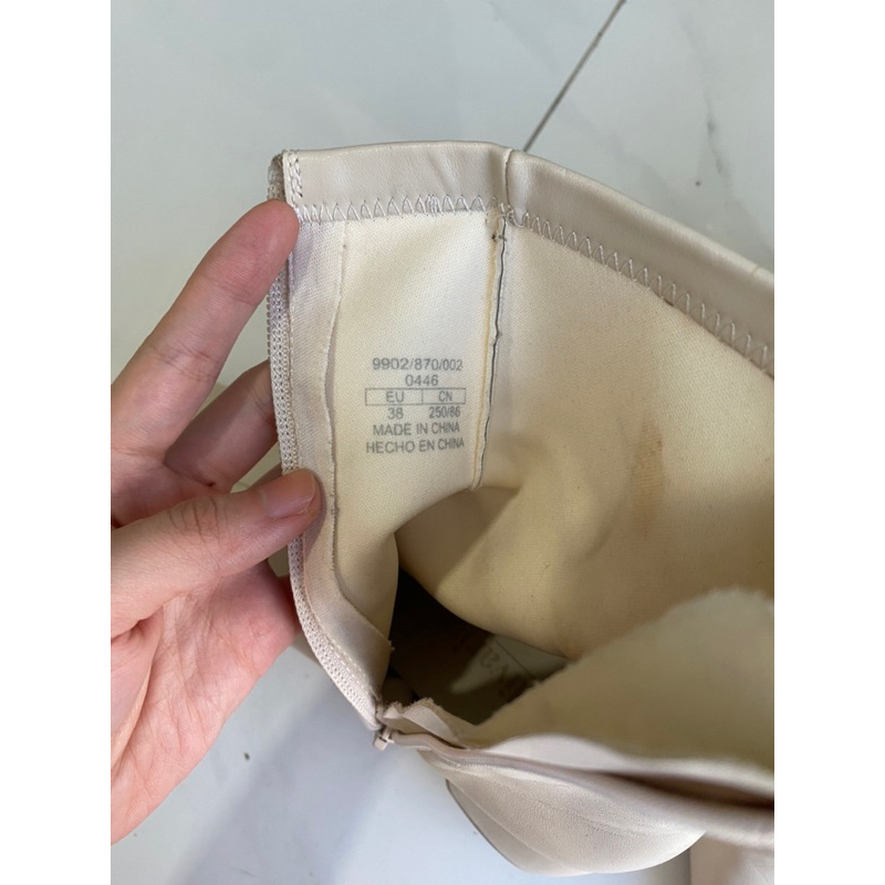 Boot đế bằng stradivarius Size 38 auth