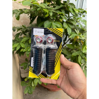 Bộ Gác Chân Cao su loại 1:1 Gắn Honda Wave nhỏ Dream ( Future và Wave lớn mài nhẹ nếu muốn gắn )