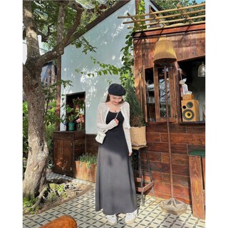 Set đầm nữ 2 dây dáng dài kèm áo khoác ren trắng gài nút