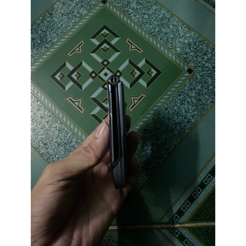 Xác điện thoại Motorola V3i còn nguon