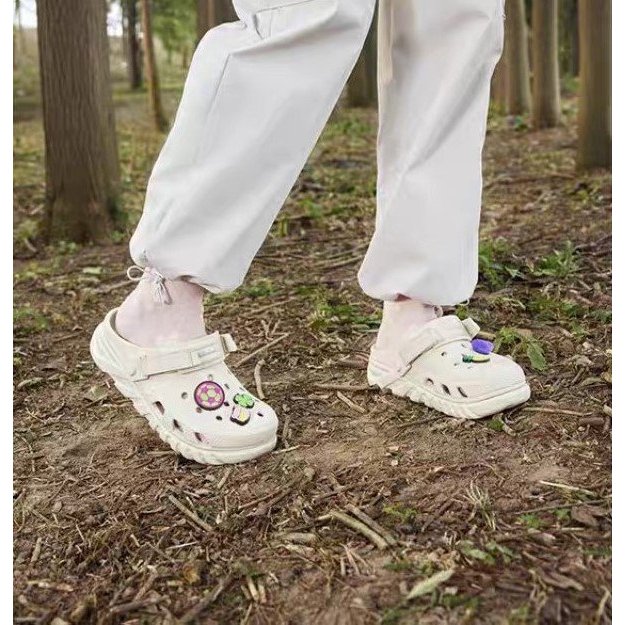 Dép Cross Duet Max 2 Clog Unisex , chính hãng, full box- Tặng 10 Sticker,MÀU KEM