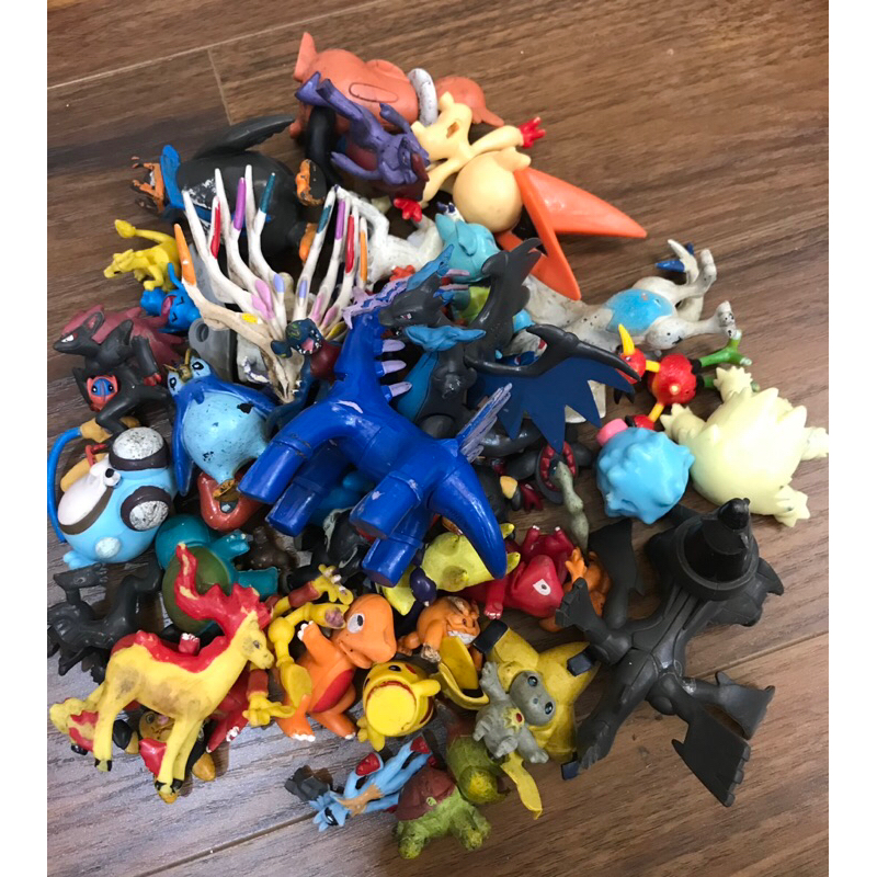 Xác Mô hình Pokemon thanh lý lấy phụ kiện