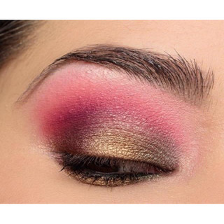 Bảng phấn mắt Revolution Makeup 18màu