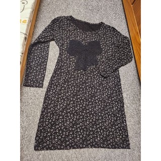 2hand. đầm suông thun da beo eo dưới 94 dài 80cm. 229b