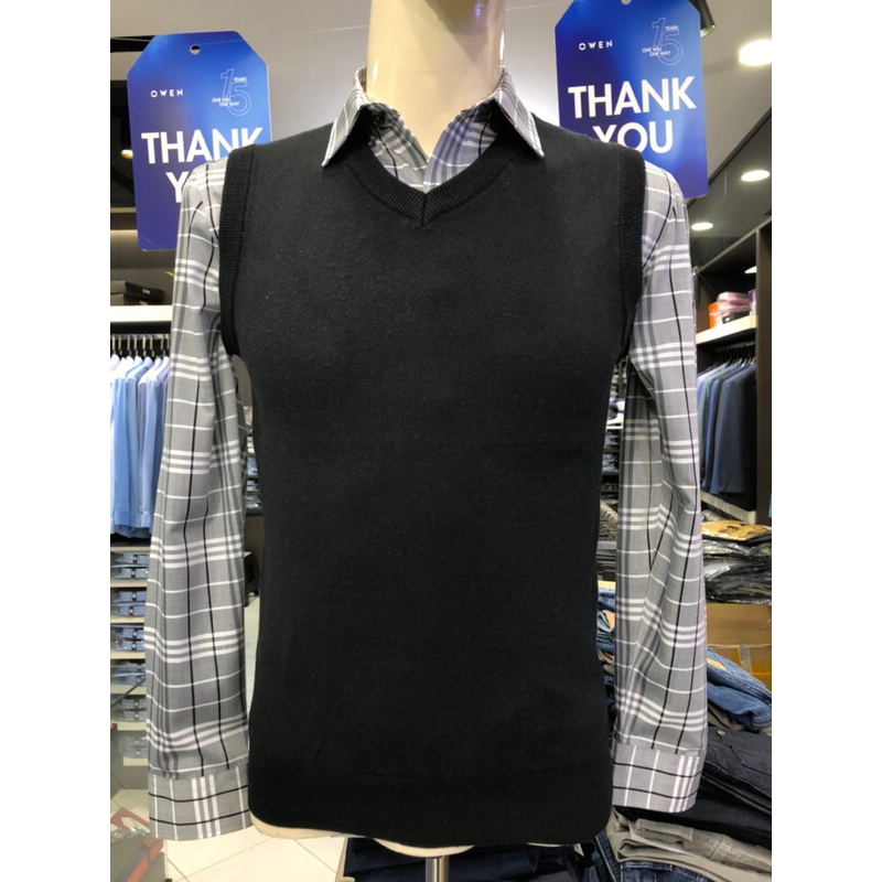 Áo len owen ghi lê màu đen cổ tim regular fit AG220771
