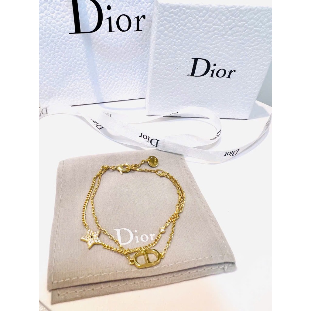 Vòng tay dior