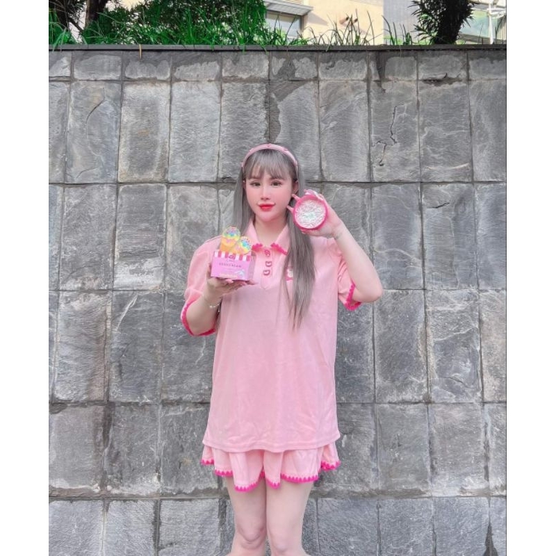 1 HỦ KEM BODY NGŨ SẮC BINGCHILING JENNY