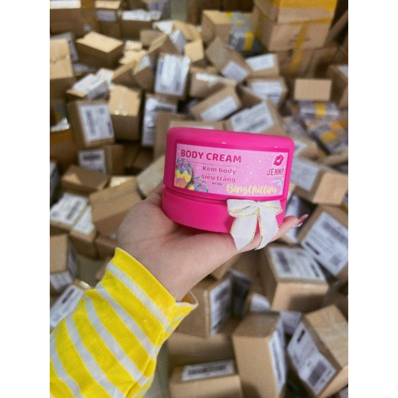 1 HỦ KEM BODY NGŨ SẮC BINGCHILING JENNY