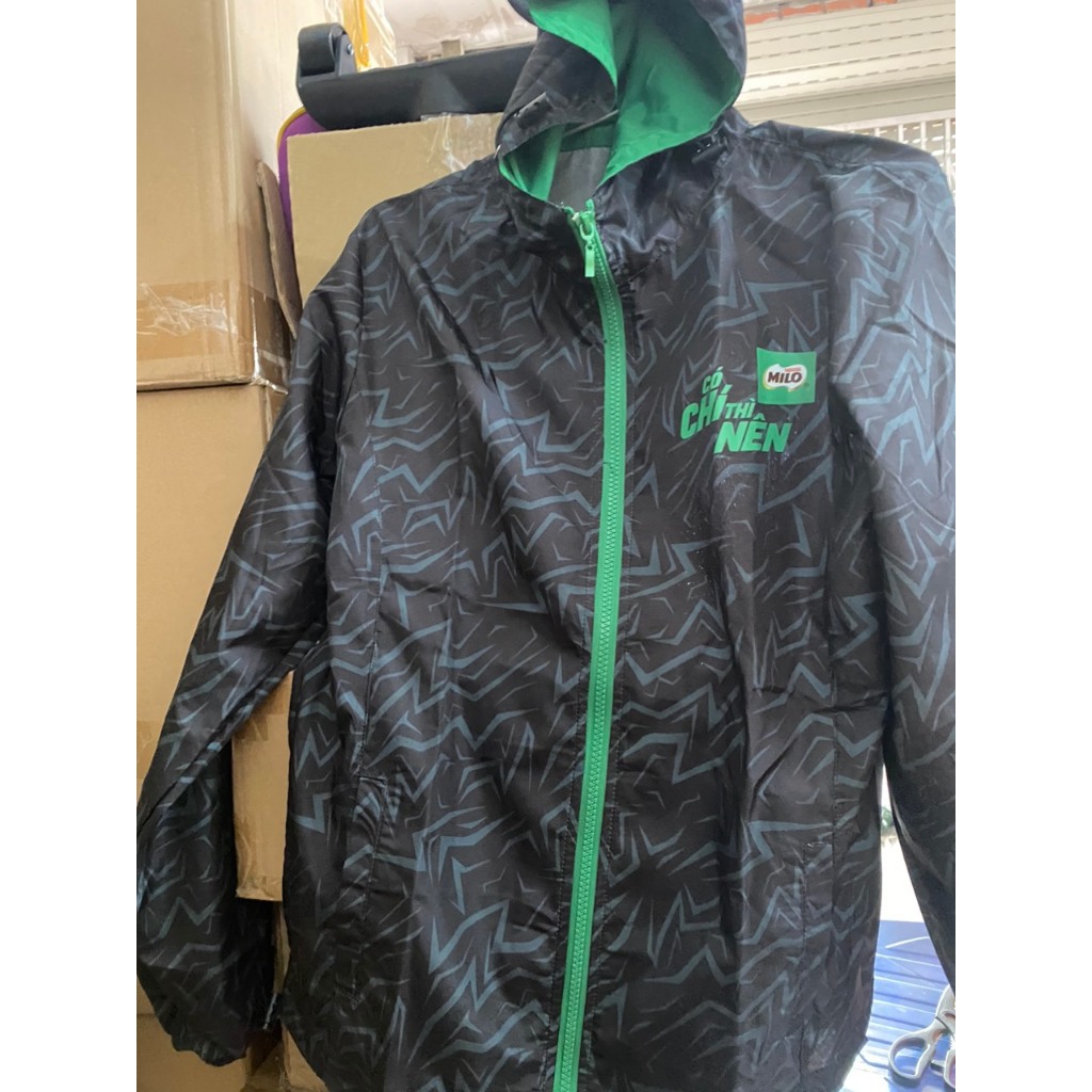 ÁO KHOÁC DÙ THỂ THAO QUÀ TẶNG SỮA MILO