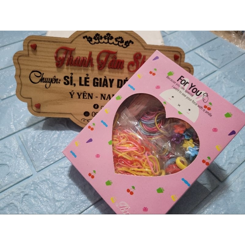 Hộp dây buộc tóc cho bé