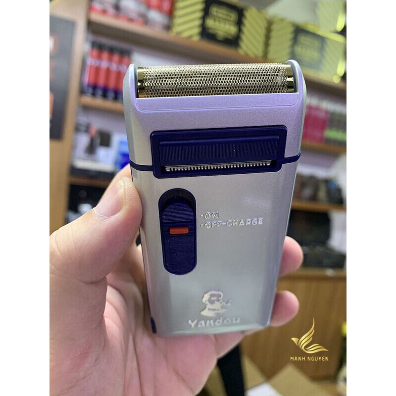Máy cạo râu yandou